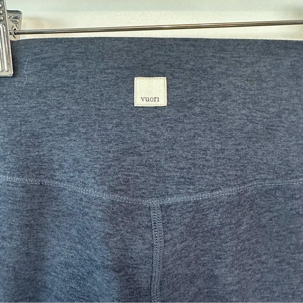 VUORI VW487 Leggings Mid Rise Elevation Slim Bootcut Crop Pants Gray Heather XL